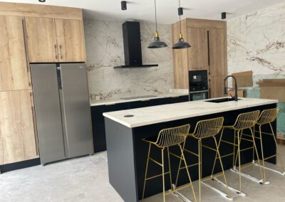 MADERA Y NEGRA3